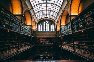 7_Mysterious_Libraries_in_Literature-o