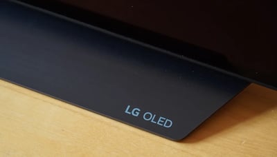 LG-CX-stand-front